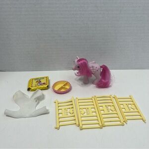 VINTAGE MY LITTLE PONY baby beddy bye eyes heart throb with accessories retro